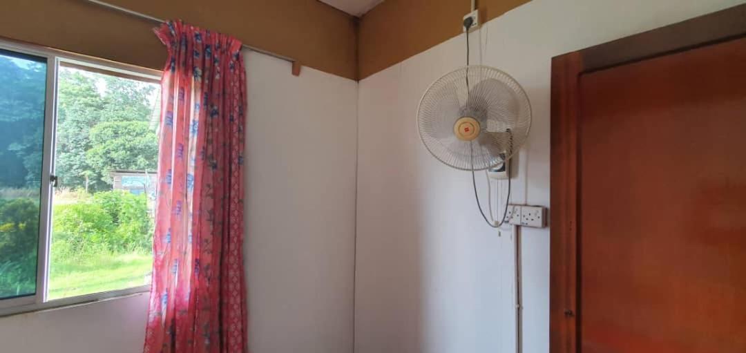 Mulu Homestay Ngoại thất bức ảnh