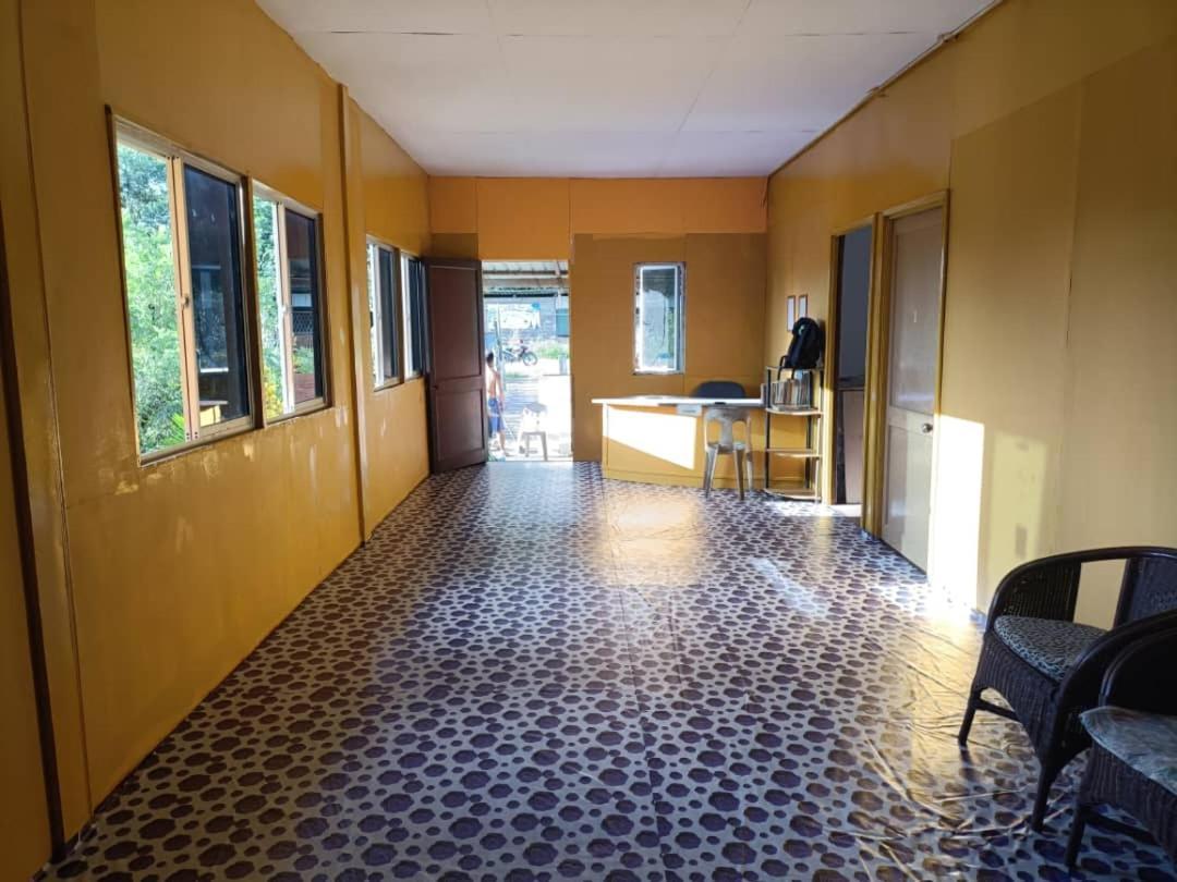 Mulu Homestay Ngoại thất bức ảnh